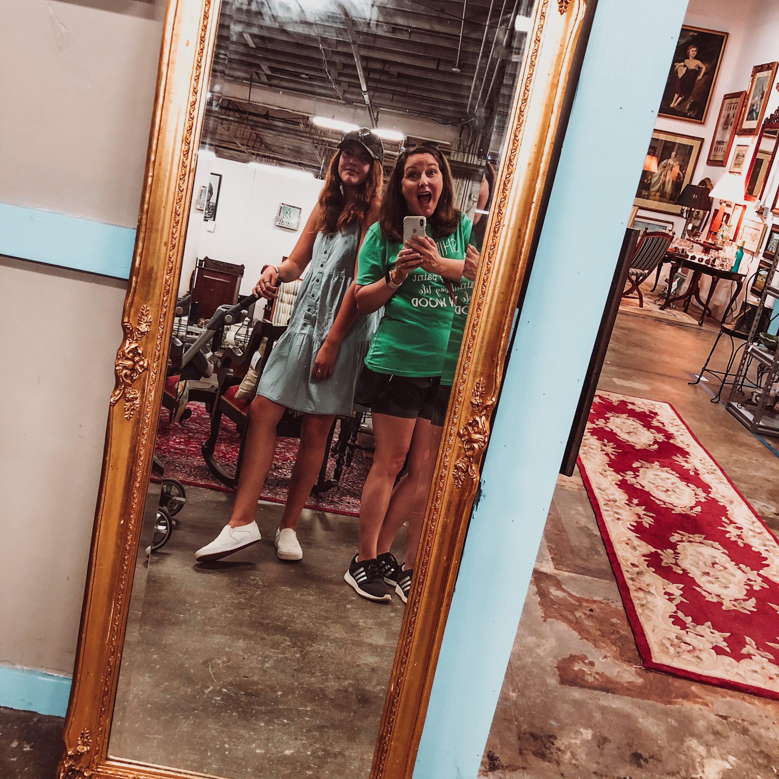 Gorgeous Mirror