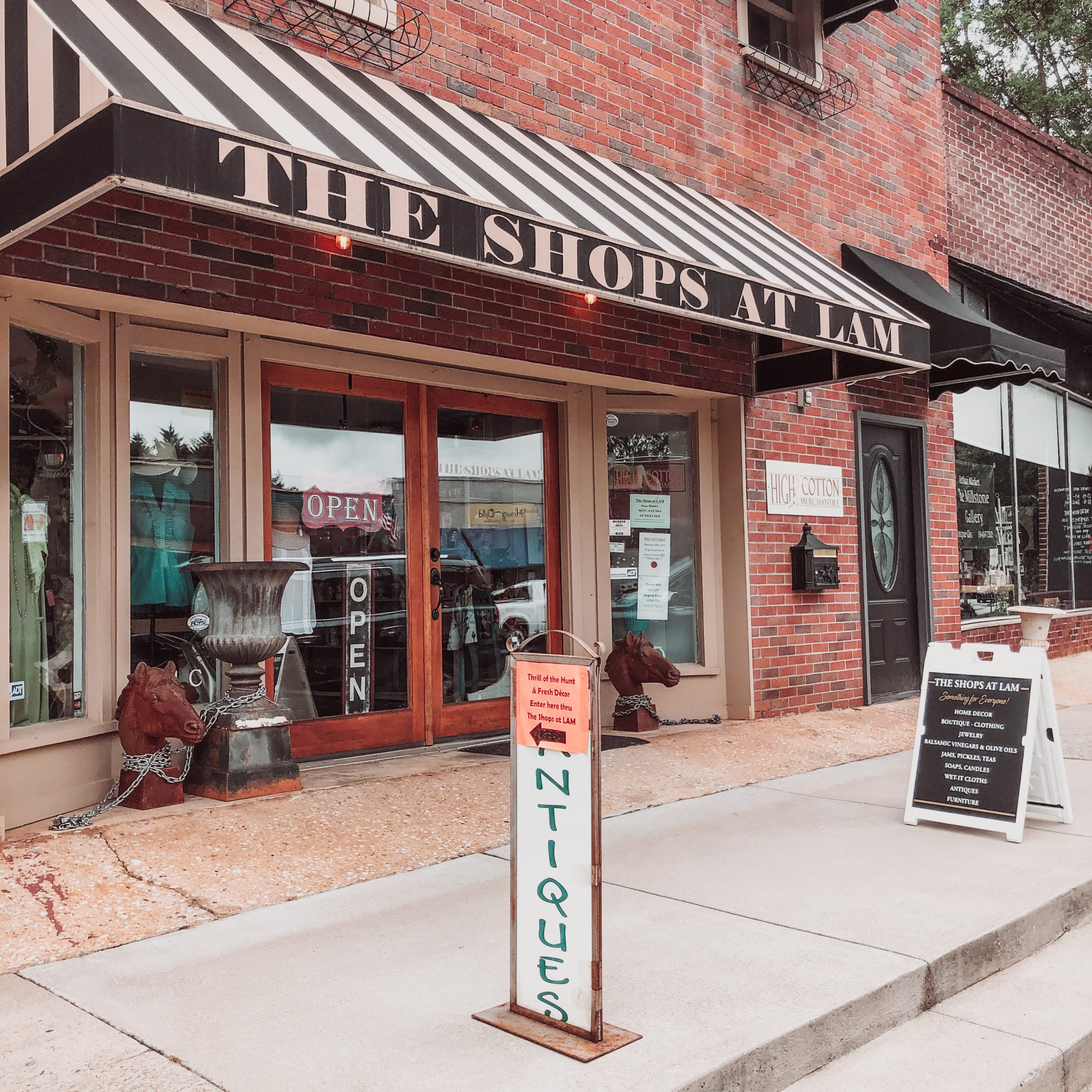 The Shops At LAM