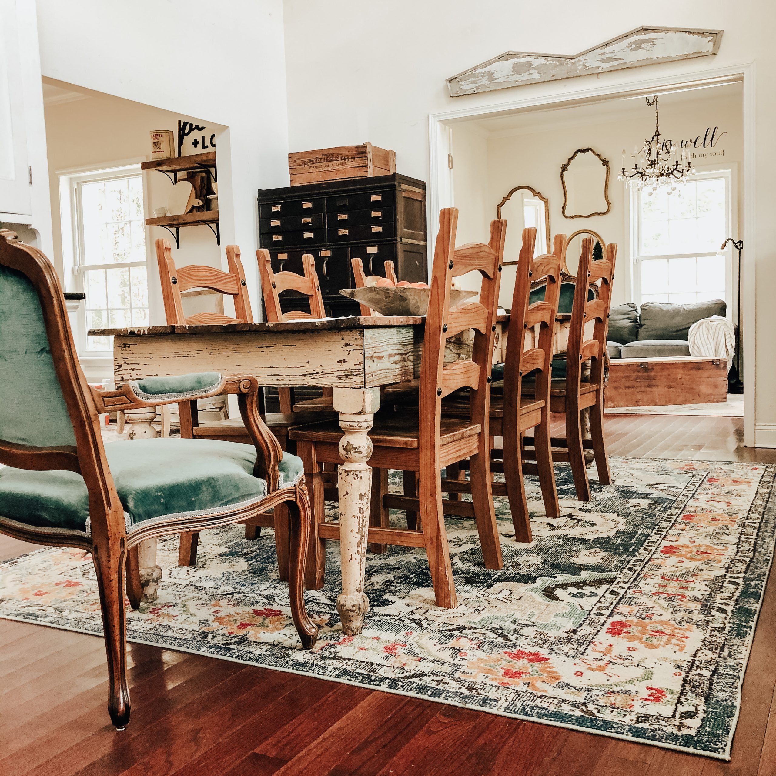 The Perfect Dining Room rug