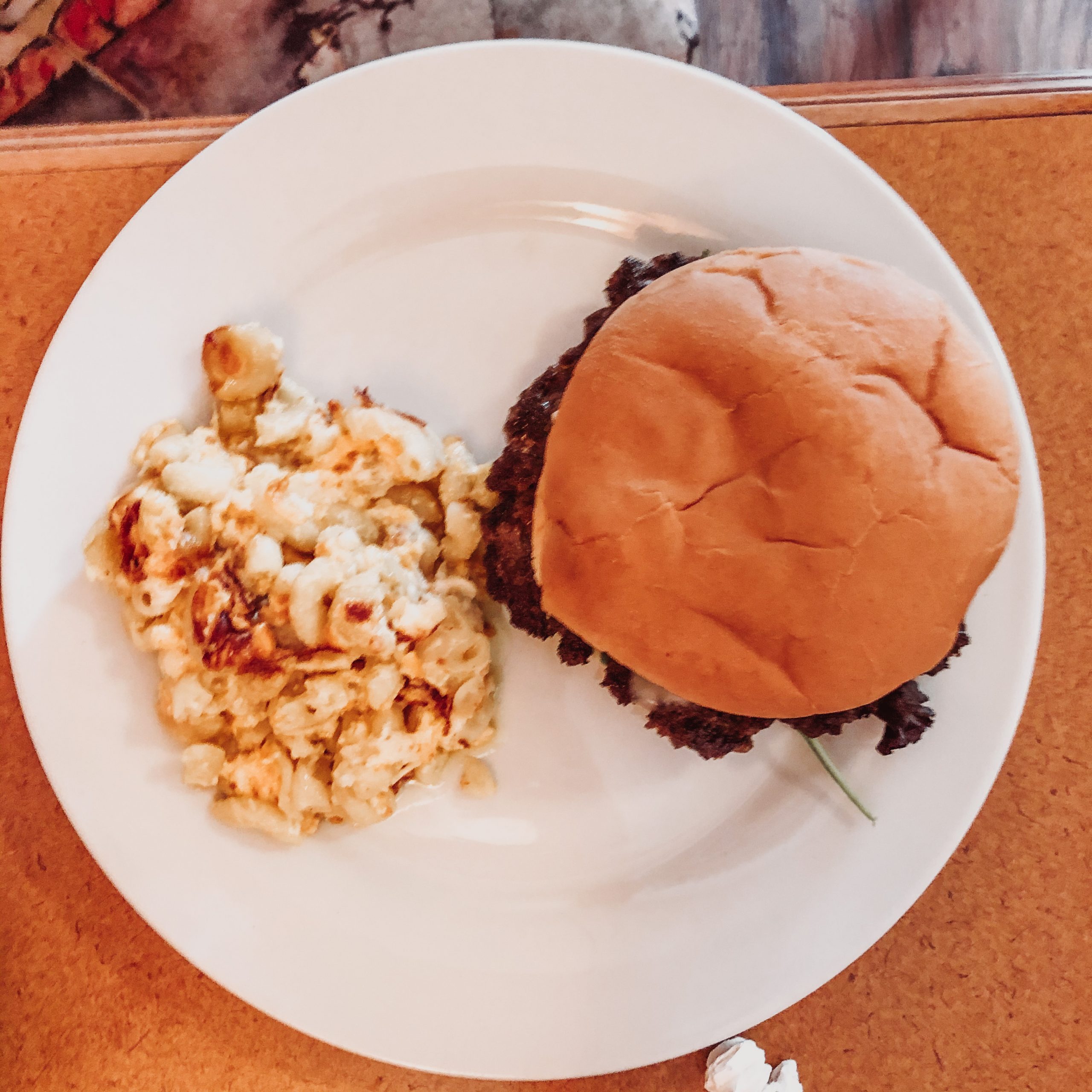 Hebrews Cafe burger