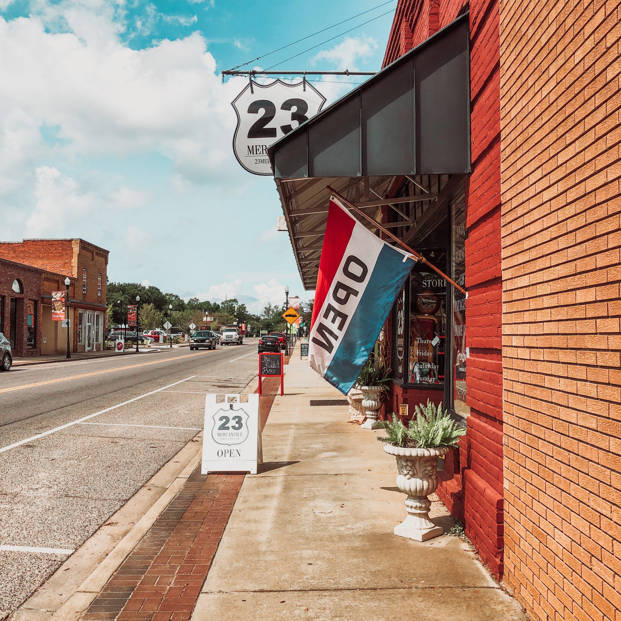 23 Mercantile